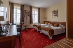 noclegi Rumia Hotel Diamond w Białym Dworku