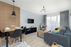 noclegi Dziwnów Stylowy Apartament z Balkonem Parkingiem oraz Strefą Wellness by Noclegi Renters