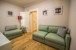 Unique Apt 250m from the Charles Bridge