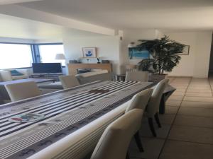 Villas Les Palmiers : photos des chambres