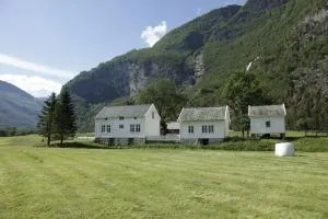 Brekke Gard Hostel - Odda