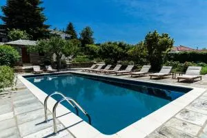 Arxontiko Mytilineou - Skretaion - 波提斯缇卡