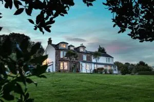 The Arran Lodge & Arran Sleep Huts - Brodick