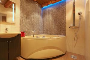 Tamme Apartment