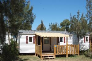 Campings Camping Les Palmiers : photos des chambres