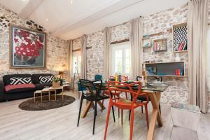 Appartements Superbe appartement loft vieil Antibes : photos des chambres