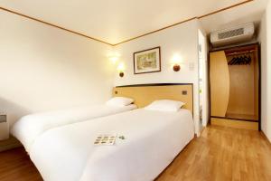 Hotels Campanile Saintes : Chambre Lits Jumeaux avec 2 Lits Simples