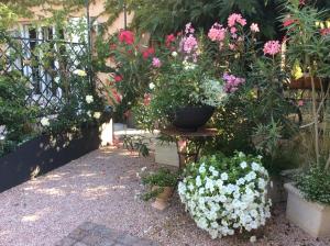 B&B / Chambres d'hotes La Villa Rosalie : photos des chambres