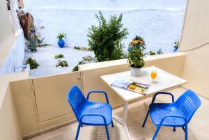 Akis Hotel Santorini Greece