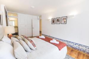 Downtown Magnificent Flat by LovelyStay