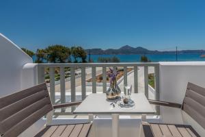 Deluxe Double or Twin Room with Front Sea View room in Olea Bay Hotel