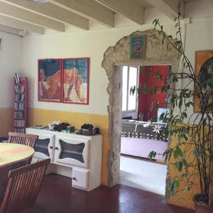 Maisons d'hotes In the heart of artists's house : photos des chambres