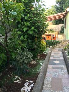 Alaburic rooms & apartment