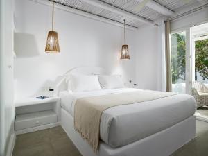 Delmar Apartments & Suites Milos Milos Greece