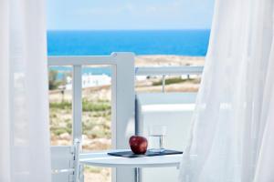 Mr. and Mrs. White Paros - Small Luxury Hotels of the World Paros Greece