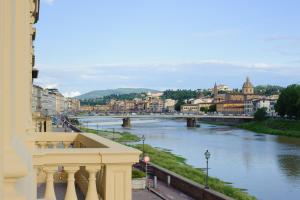 Hotel Lungarno Vespucci 50