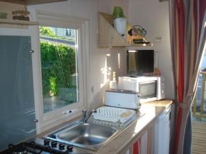 Maisons de vacances Les Roulottes de Cuzay : photos des chambres