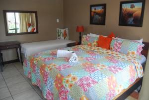 de Charmoy Riverside