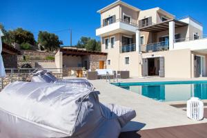 Alivia Lefkas Luxury Villas Lefkada Greece