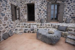 Moustafa Stone House Nisyros Greece