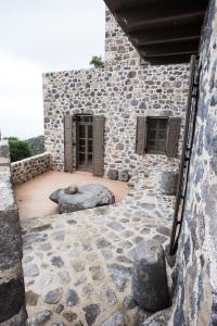 Moustafa Stone House