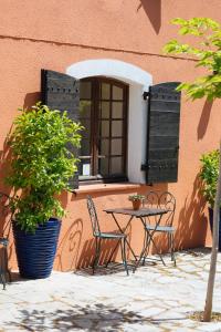 Hotels Bastide Avellanne : photos des chambres