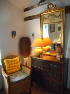 B&B / Chambres d'hotes Petit Grenier Douillet De Cathie : photos des chambres