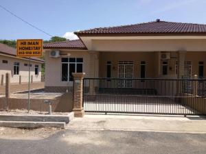 HR Iman Homestay