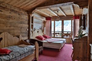 Triple Room room in L'Equipe