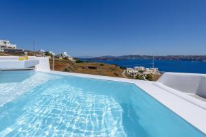 Earino Suites and Villa Santorini Greece