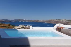 Earino Suites and Villa Santorini Greece