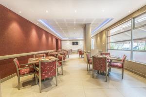 Hotel Plaza Suites