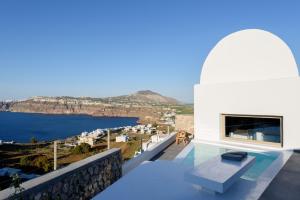 Earino Suites and Villa Santorini Greece