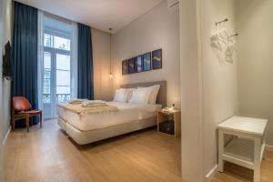 Premium Double or Twin Room with City View room in Esqina Urban Lodge