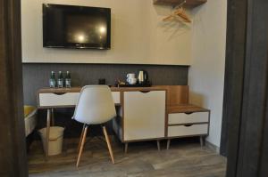Comfort Triple Room with Shower room in Pokoje Zimna Woda