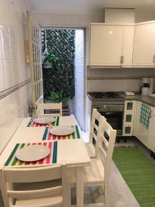 Casa da Ponte Amarela