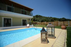 Aselinos Suites