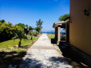 Antonia Beachfront Villa