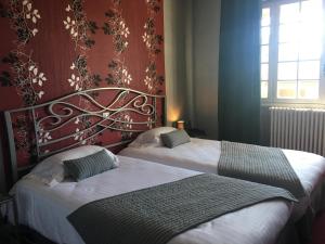 Hotels Logis La Thomasse : Chambre Lits Jumeaux Standard