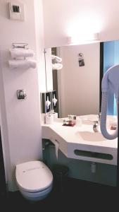 Enzo Hotels Cannes-Ecluse by Kyriad Direct : Chambre Double