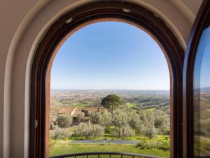 Queen Suite with Spa Bath room in Podere Raffanna Ecologic House