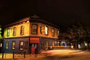 Sporties Hotel - Лонсестон