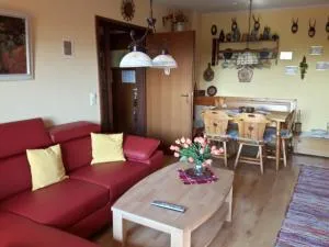 Ferienwohnung Schwalbennest - فايسنشتات