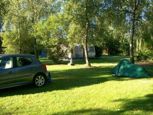 Campings Camping Le Canoe : photos des chambres