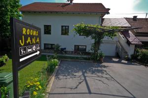 3 star pansion Rooms Jana Slunj Horvaatia