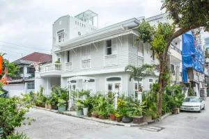 Charming La Casita Mercedes, 5Br and 5TB for Family and Friends Staycation - 马尼拉