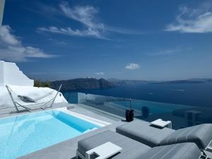 Mythique Villas & Suites Santorini Greece