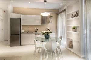 Acropolis Museum - Modern Living [I]