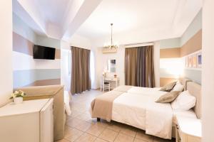 Hotel Oasis Paros Greece