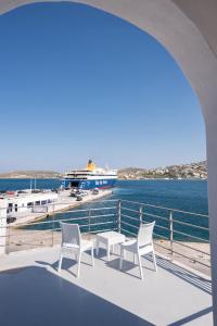 Hotel Oasis Paros Greece